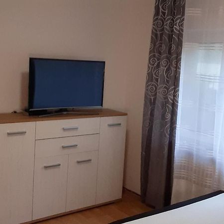 Ferienwohnung Hanna Marburg Esterno foto