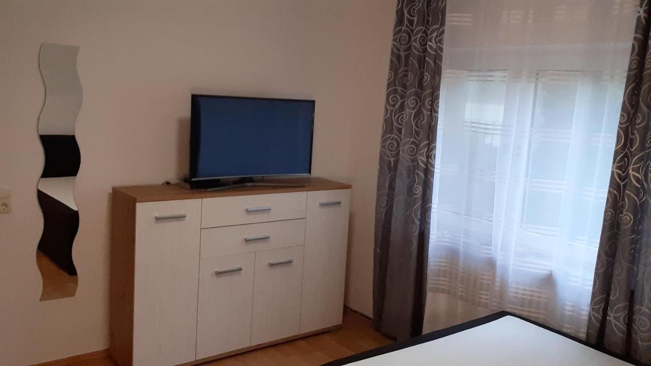 Ferienwohnung Hanna Marburg Esterno foto